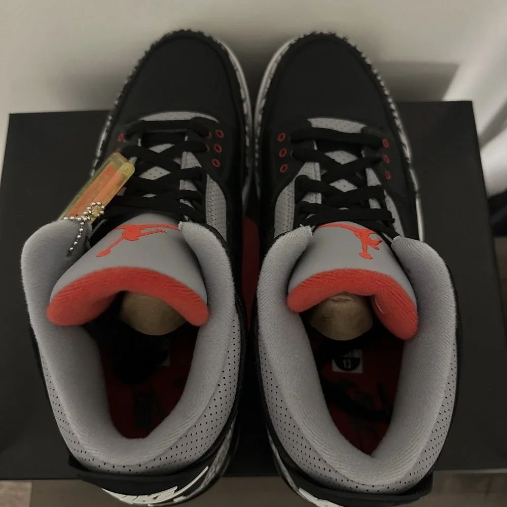 Size 13 - Jordan 3 Retro OG Mid Black Cement  Style 854262-001  2018 New Box